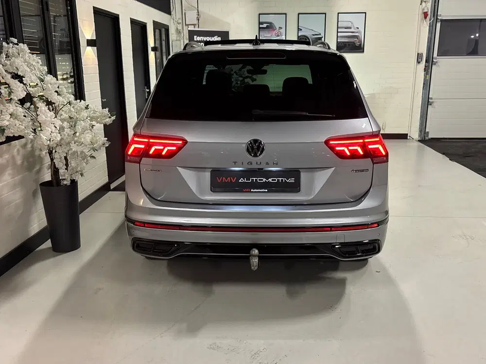 Volkswagen Tiguan Allspace 2.0 TSI 4Motion R-line 7.p uit 2022, foto 7