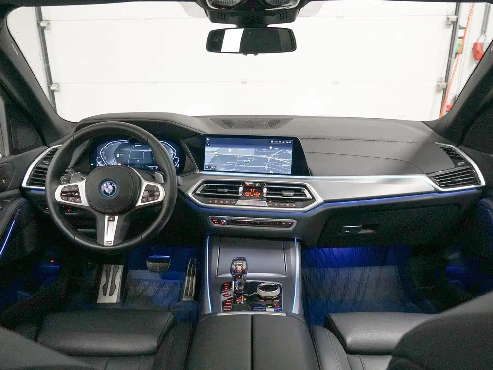 BMW X5 xDrive45e M-Sport uit 2022, foto 10