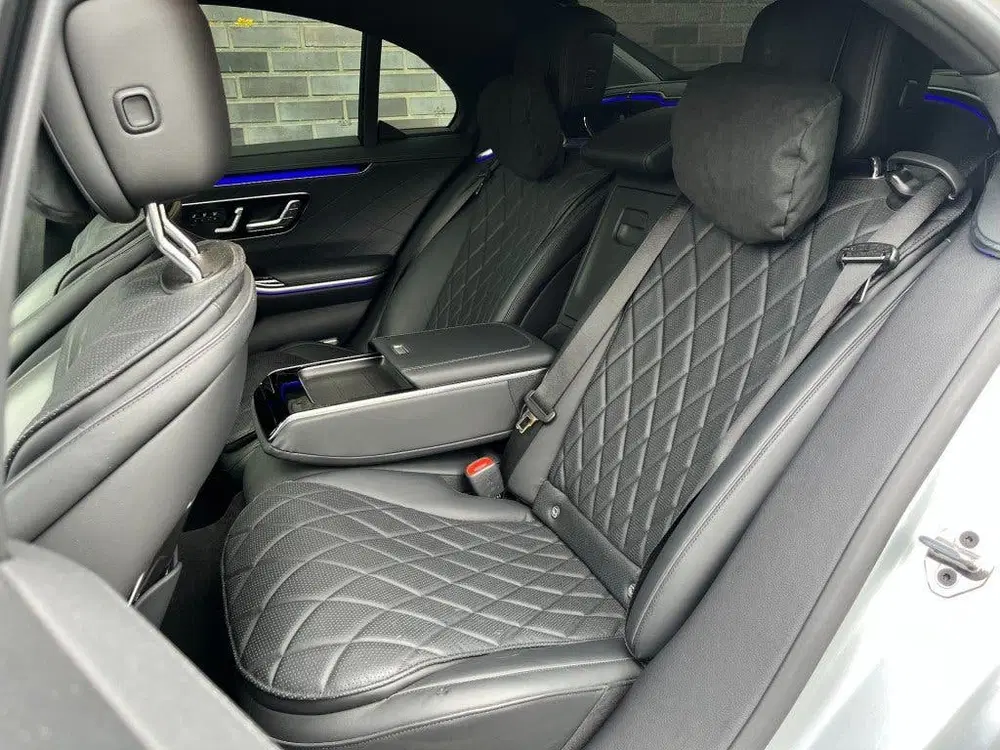 Mercedes-Benz S-Klasse 400D 4MATIC AMG LINE uit 2021, foto 13