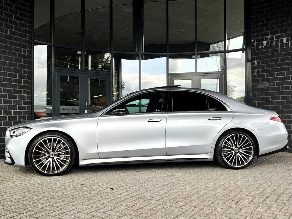 Mercedes-Benz S-Klasse 400D 4MATIC AMG LINE uit 2021, foto 6
