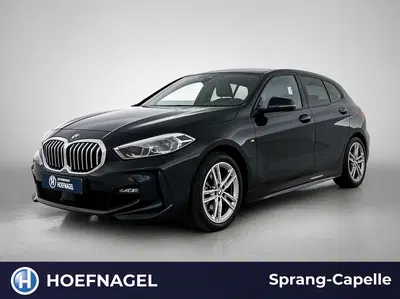 BMW 1-serie 118i Executive M Sport uit 2019