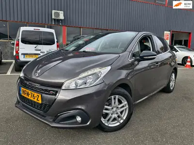 Peugeot 208 1.2 PureTech Allure uit 2019