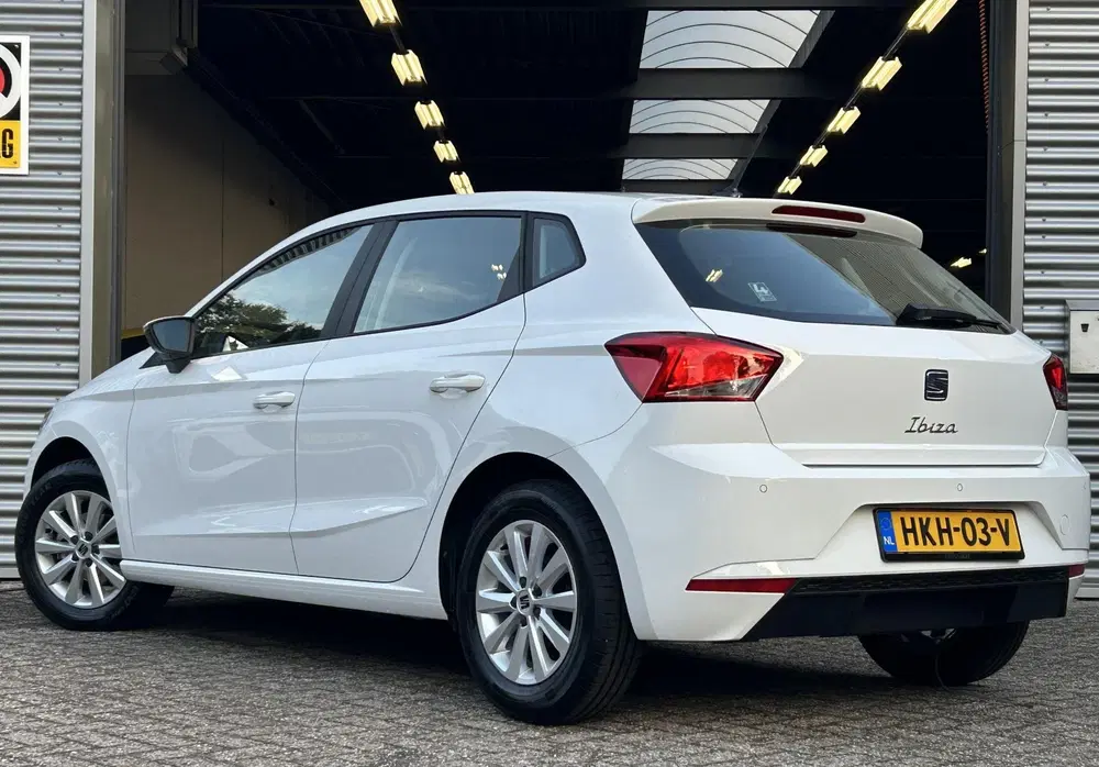 SEAT Ibiza 1.0 EcoTSI Style Plus l LED l Apple Carpla uit 2025, foto 2