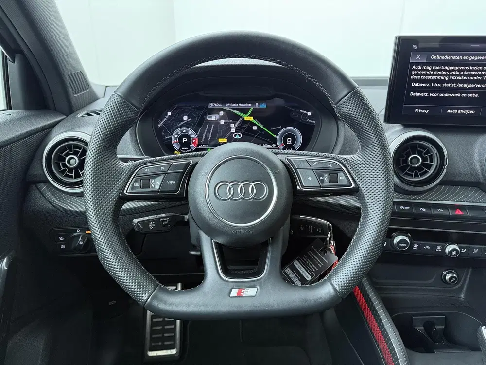 Audi Q2 35 TFSI S Edition uit 2025, foto 10