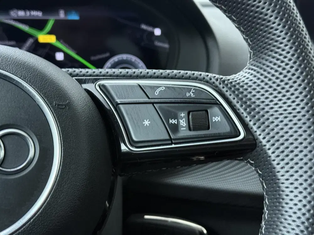 Audi Q2 35 TFSI S Edition uit 2025, foto 11