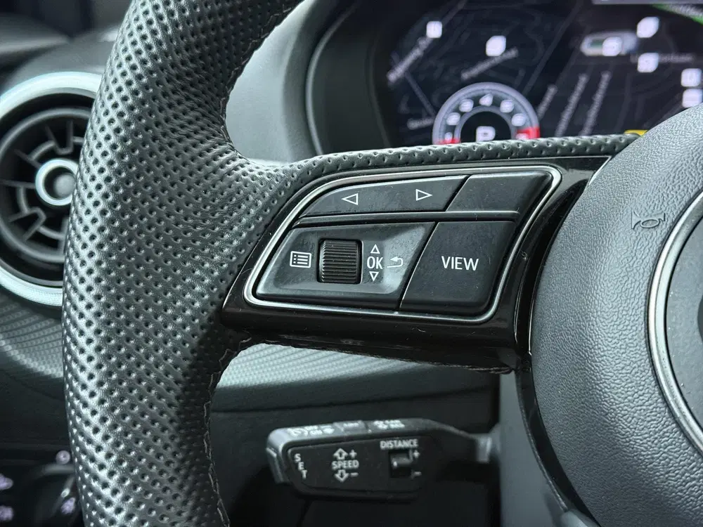 Audi Q2 35 TFSI S Edition uit 2025, foto 9