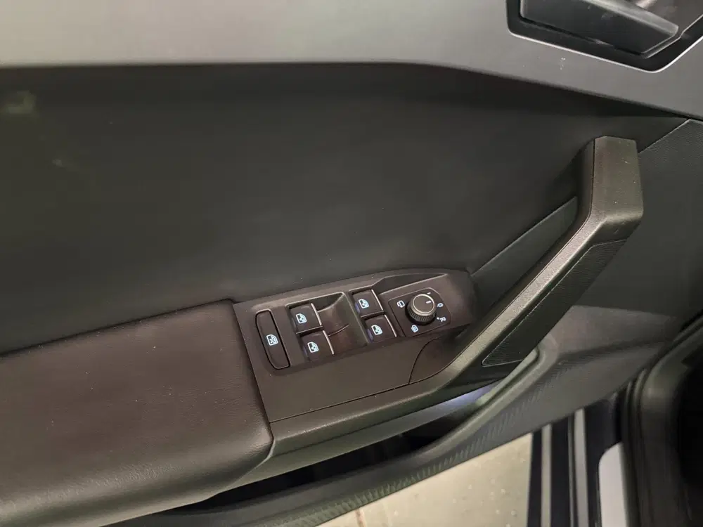 SEAT Leon 1.5 TSI FR Launch Edition V-COCKIT uit 2020, foto 14