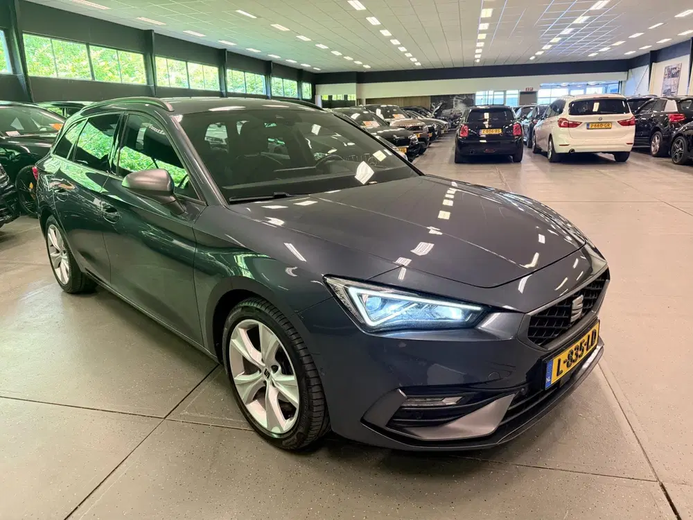 SEAT Leon 1.5 TSI FR Launch Edition V-COCKIT uit 2020, foto 2