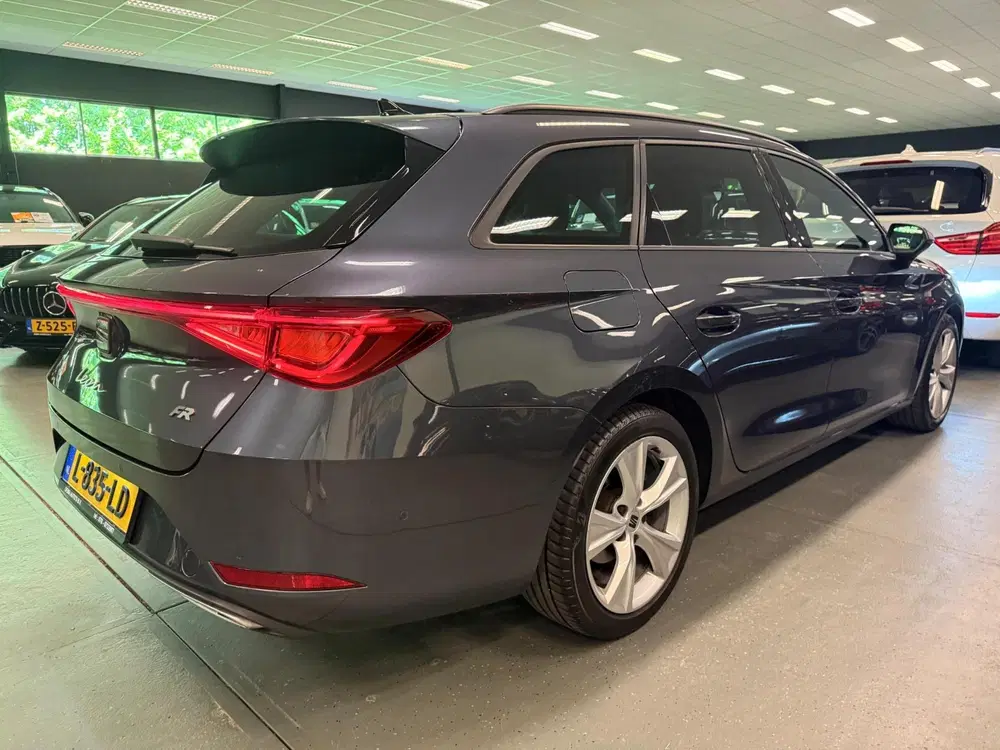 SEAT Leon 1.5 TSI FR Launch Edition V-COCKIT uit 2020, foto 4