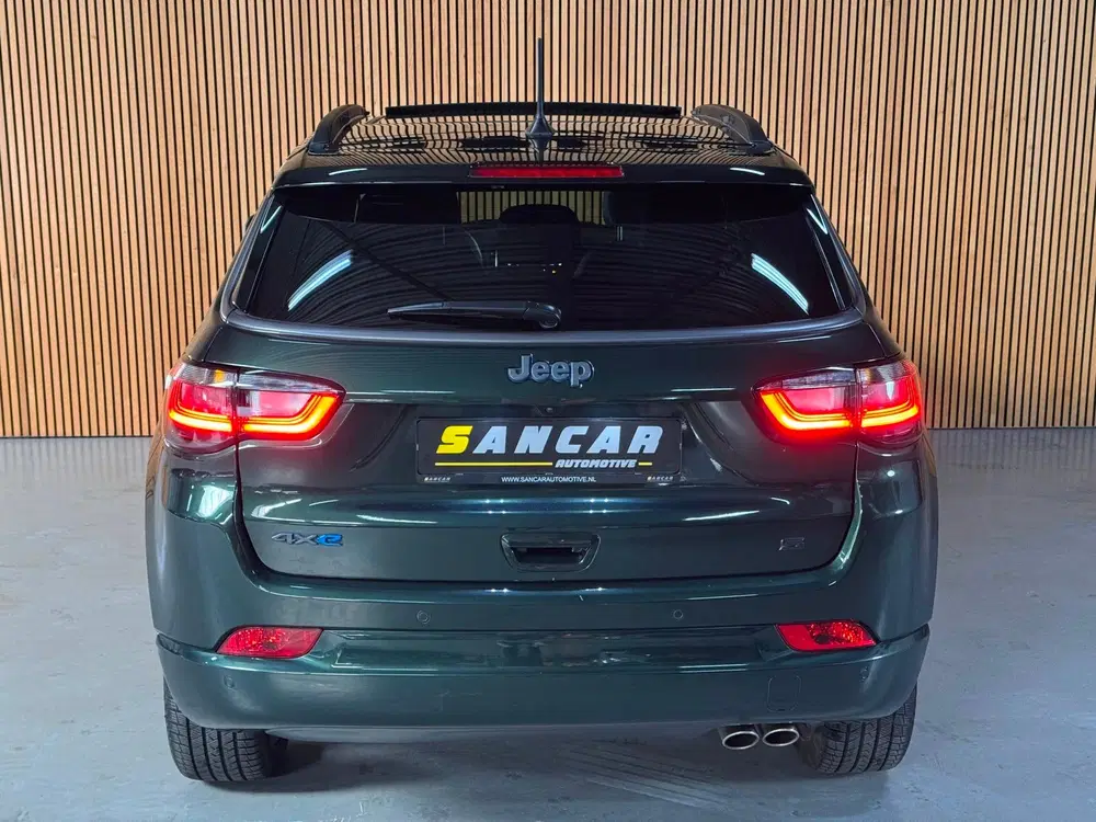 Jeep Compass 4xe 240 Plug-in Hybrid Electric S PANO uit 2022, foto 12