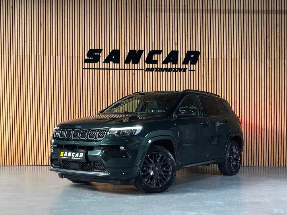 Jeep Compass 4xe 240 Plug-in Hybrid Electric S PANO uit 2022, foto 2