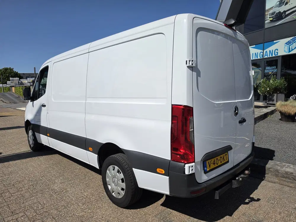 Mercedes-Benz Sprinter 317 CDI L2-H1 RWD Automaat * 3 uit 2024, foto 2