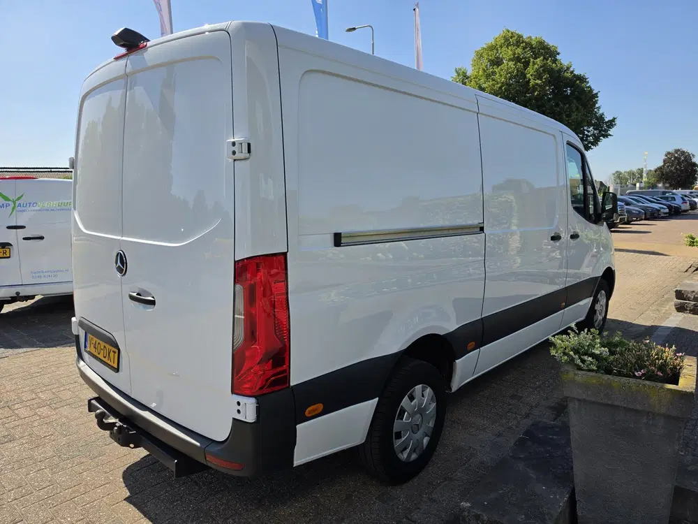 Mercedes-Benz Sprinter 317 CDI L2-H1 RWD Automaat * 3 uit 2024, foto 4
