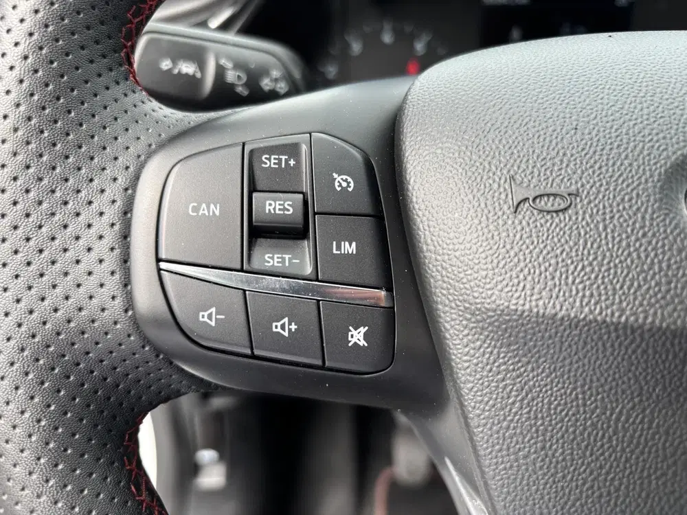 Ford Fiesta 1.0 125 PK Hybrid uit 2023, foto 14