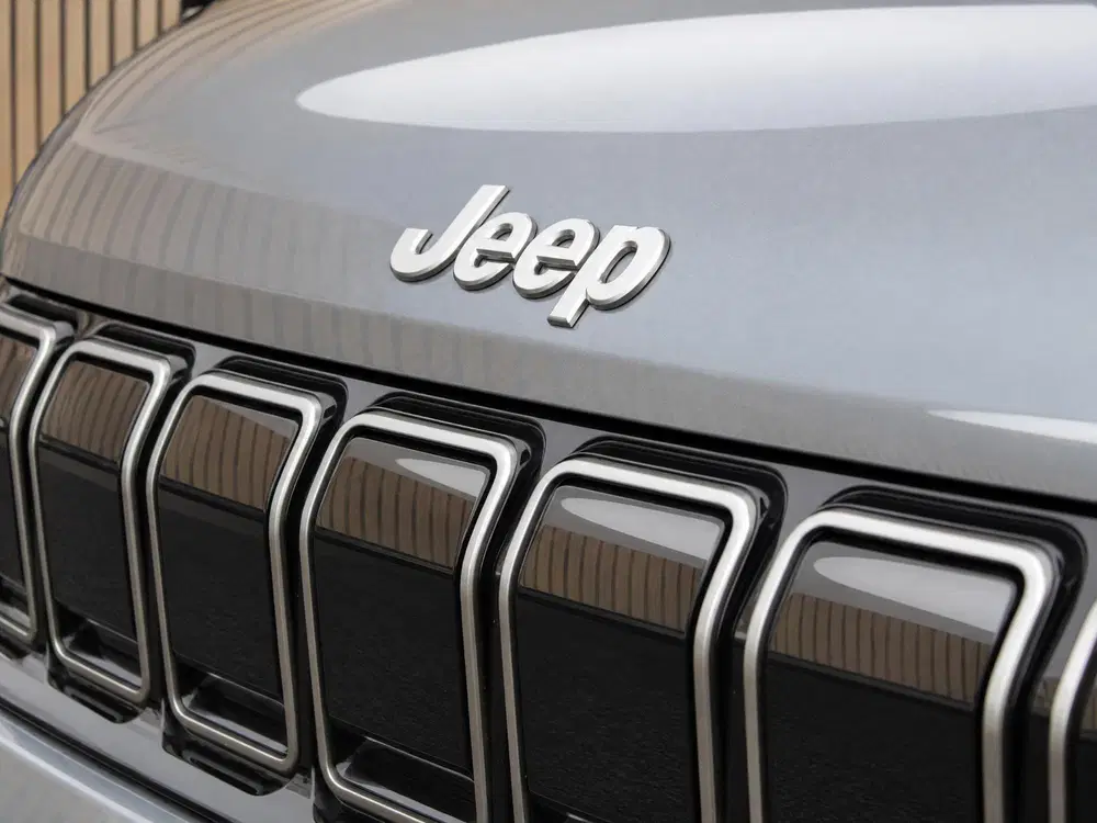 Jeep Avenger 1.2 e-Hybrid Summit VOORRAAD KORTING uit 2026, foto 10