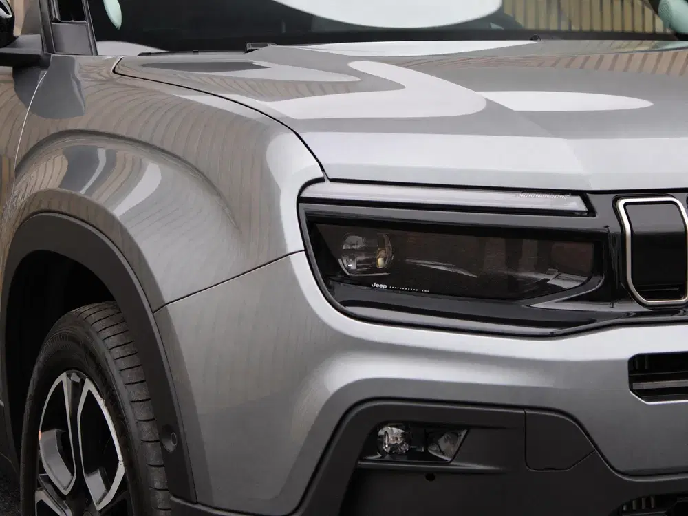 Jeep Avenger 1.2 e-Hybrid Summit VOORRAAD KORTING uit 2026, foto 9
