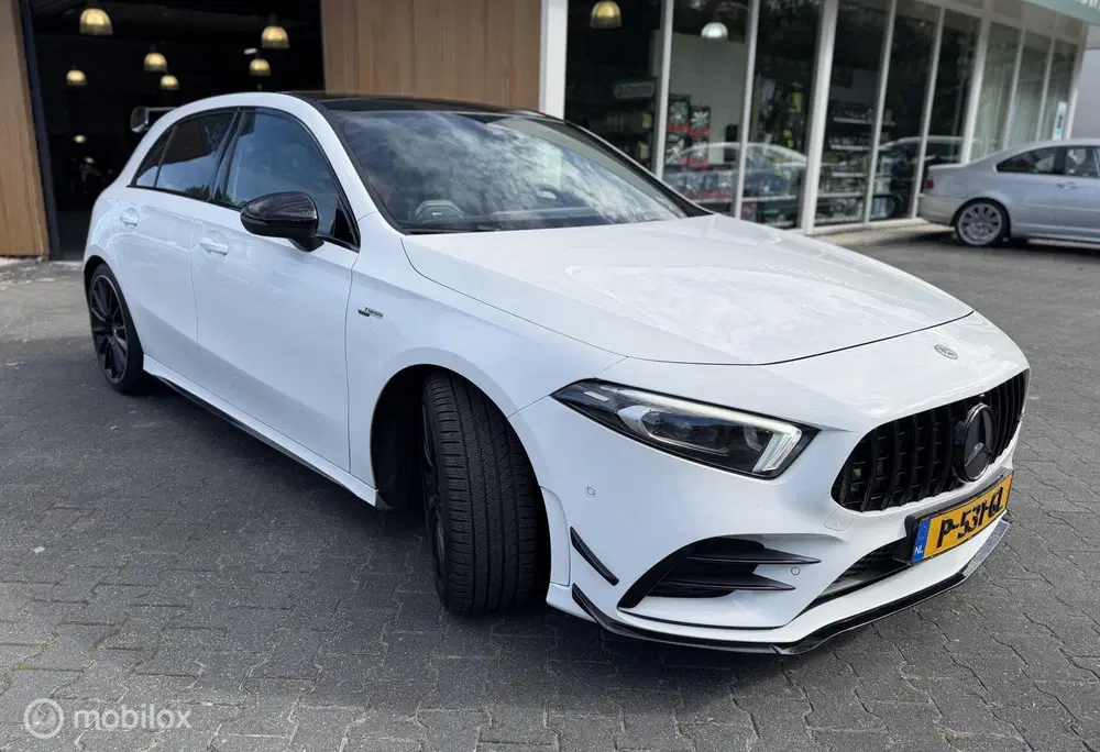 Mercedes-Benz A-Klasse Mercedes A-klasse AMG 35 4MATIC uit 2019, foto 10