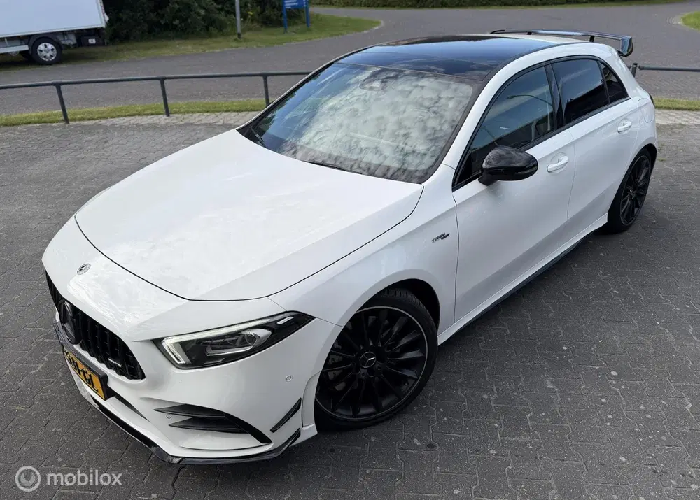 Mercedes-Benz A-Klasse Mercedes A-klasse AMG 35 4MATIC uit 2019, foto 9