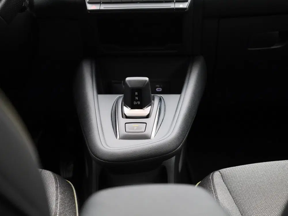 Renault Captur 1.8 E-Tech full hybrid 160 PK techno uit 2025, foto 10