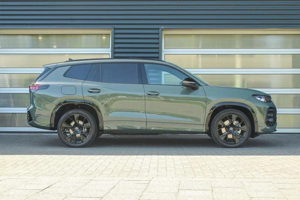 Volkswagen Tayron 1.5 eHybrid 204pk R-Line Edition uit 2025, foto 3