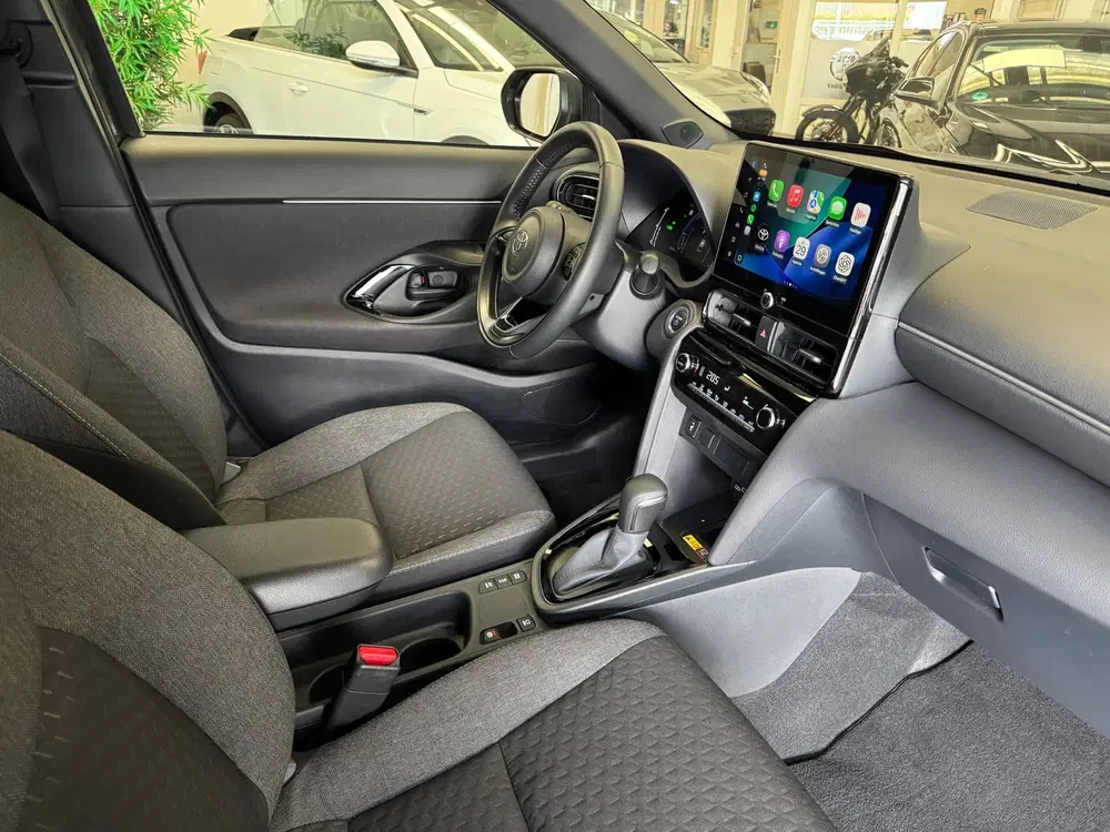 Toyota Yaris Cross 1.5 Hybrid 115 Dynamic uit 2024, foto 12