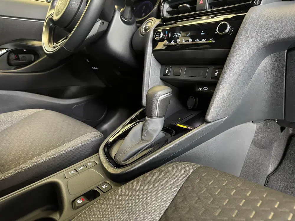 Toyota Yaris Cross 1.5 Hybrid 115 Dynamic uit 2024, foto 15