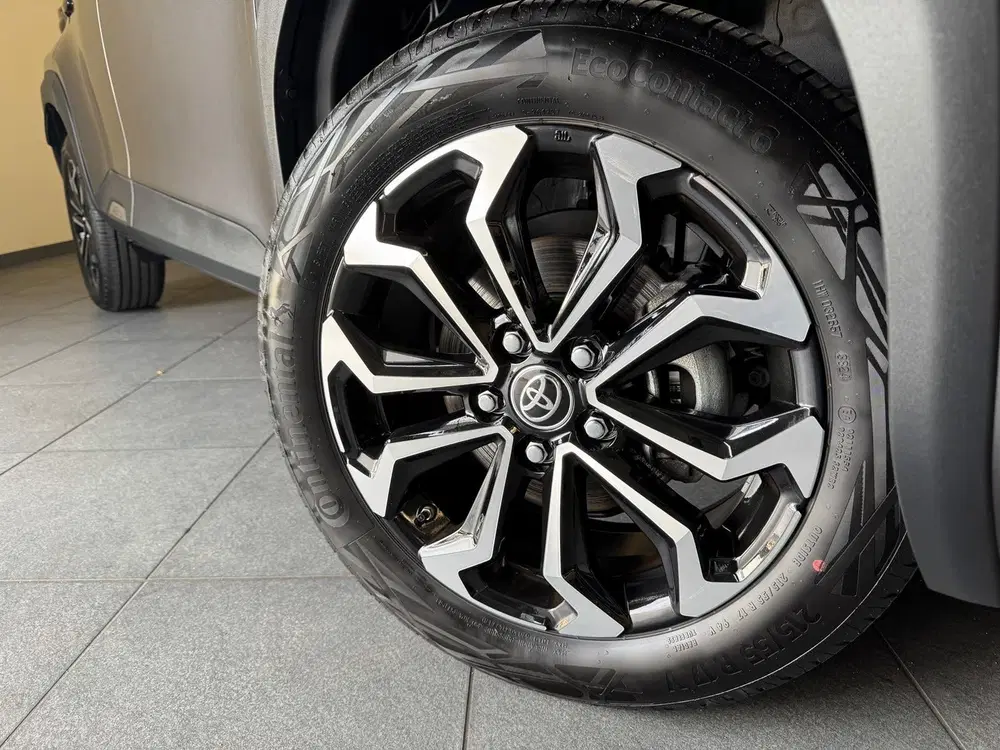 Toyota Yaris Cross 1.5 Hybrid 115 Dynamic uit 2024, foto 3