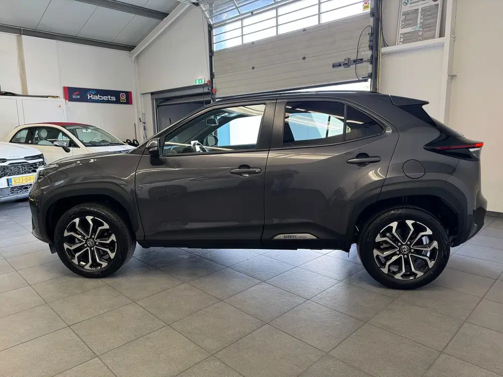 Toyota Yaris Cross 1.5 Hybrid 115 Dynamic uit 2024, foto 6