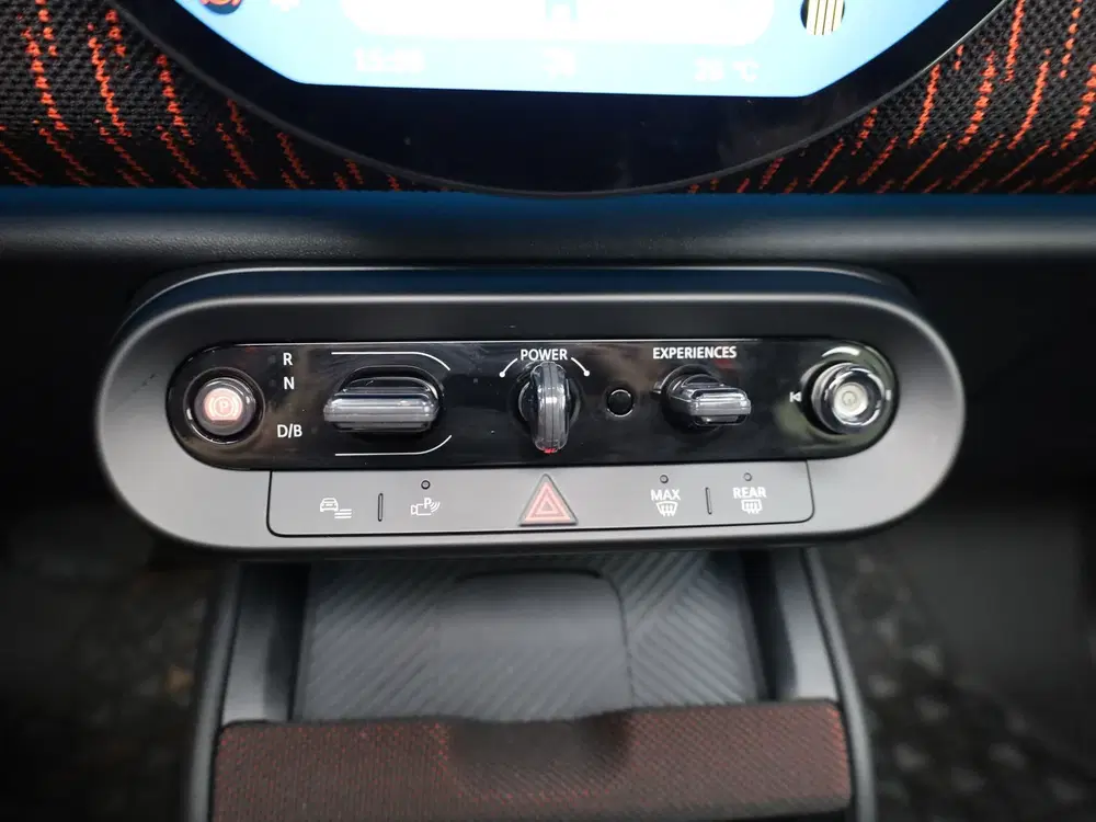Mini Countryman E John Cooper Works L 66.5 kWh uit 2025, foto 10
