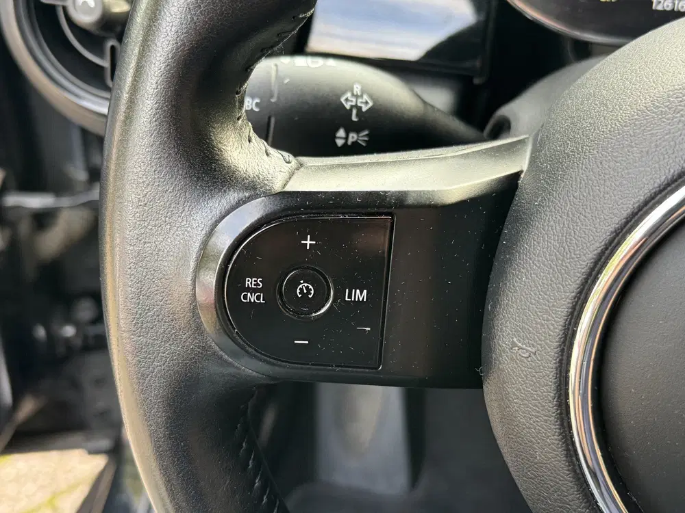 Mini One 1.5 One Climate Control Led Navi Carplay uit 2022, foto 11