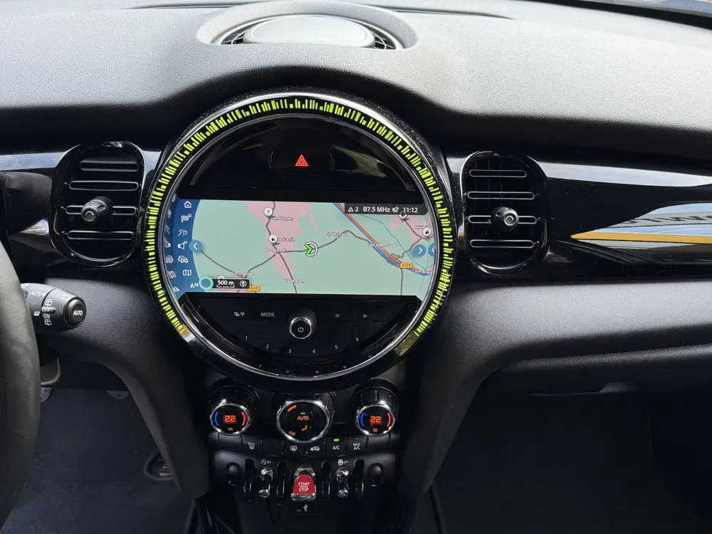 Mini One 1.5 One Climate Control Led Navi Carplay uit 2022, foto 14