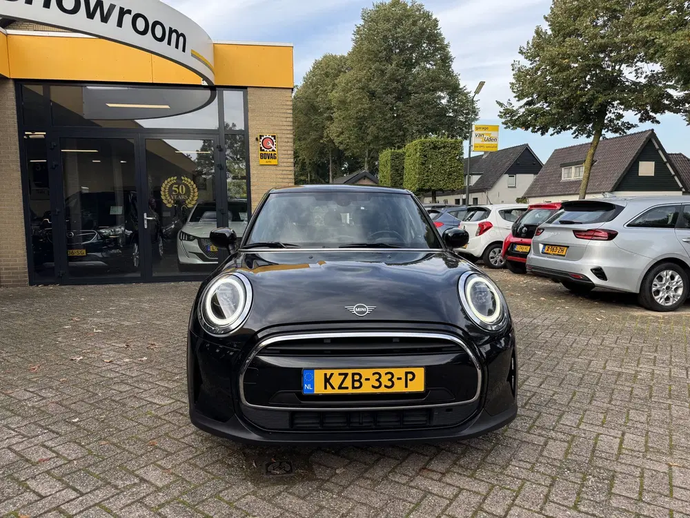 Mini One 1.5 One Climate Control Led Navi Carplay uit 2022, foto 2