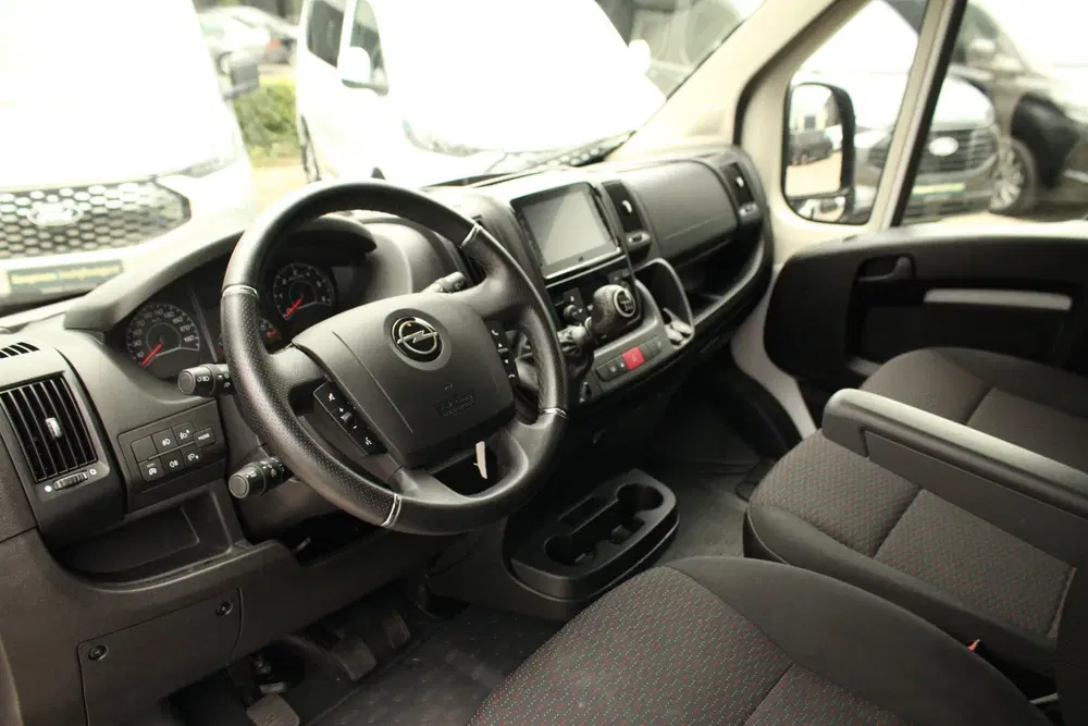 Opel Movano 140pk L1H1 3.5t uit 2024, foto 13