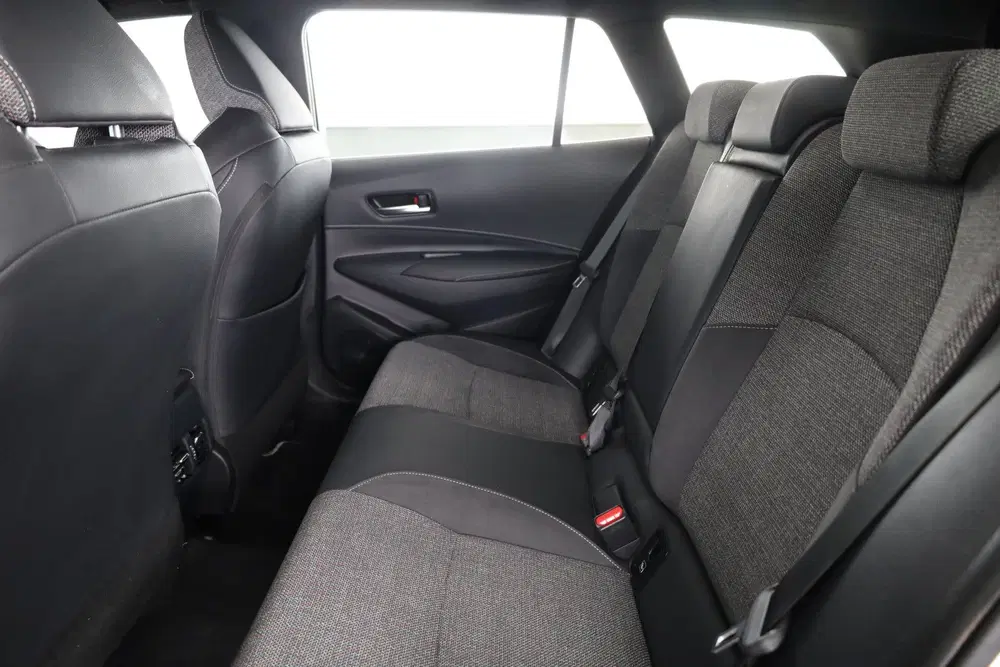 Toyota Corolla Hybrid 180 Business Plus uit 2025, foto 15