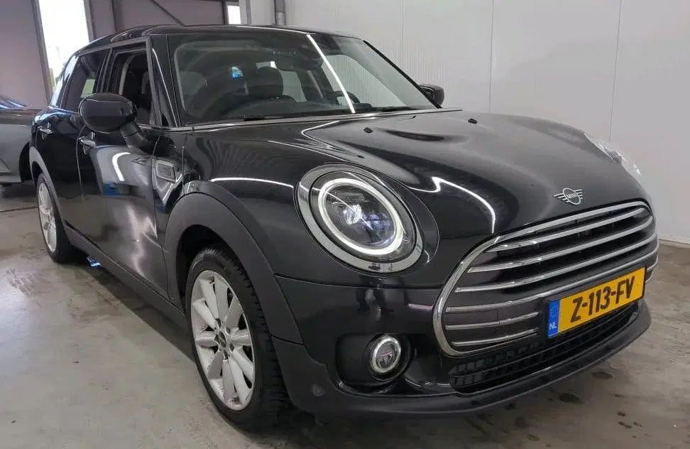 Mini Clubman 1.5 Cooper Automaat 136 pk Business Editio uit 2024, foto 2