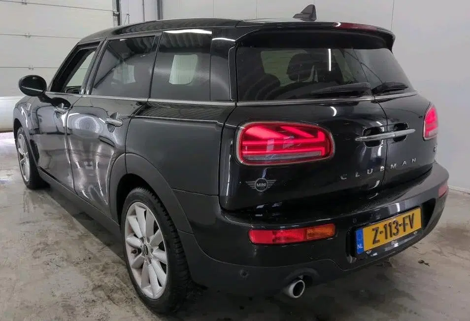 Mini Clubman 1.5 Cooper Automaat 136 pk Business Editio uit 2024, foto 3