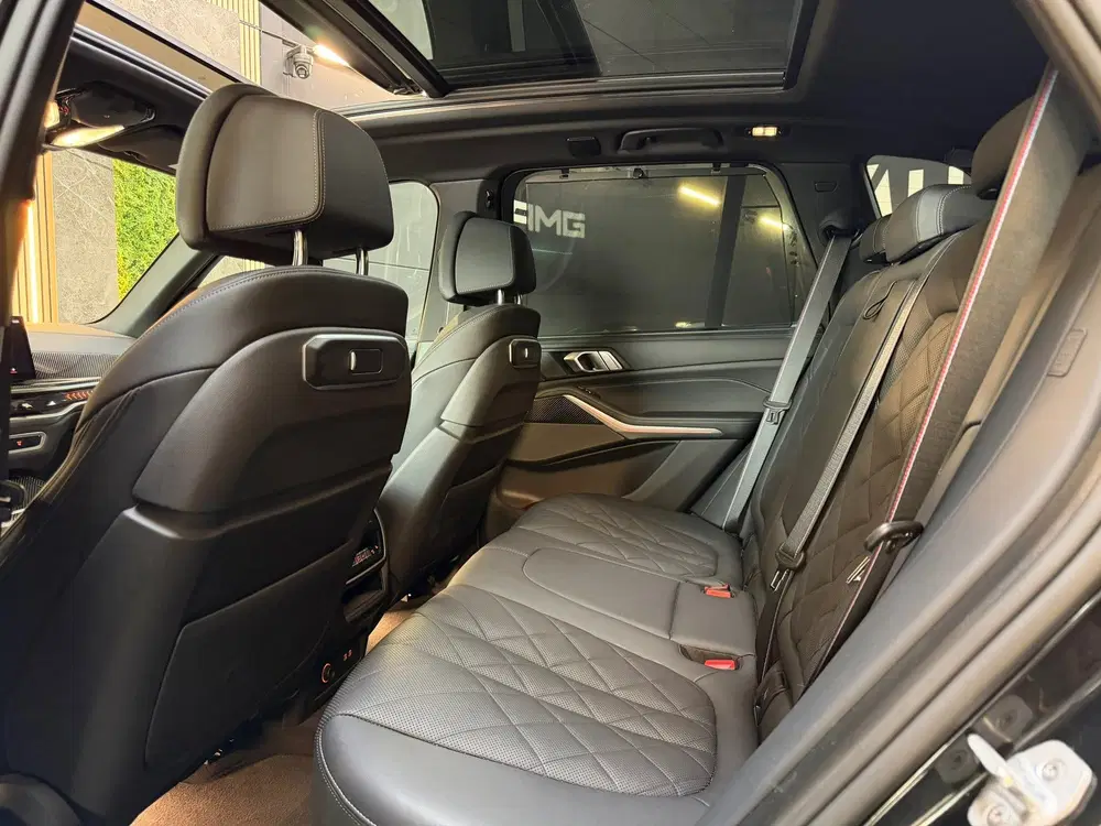 BMW X5 XDrive50e M-SPORT uit 2023, foto 11