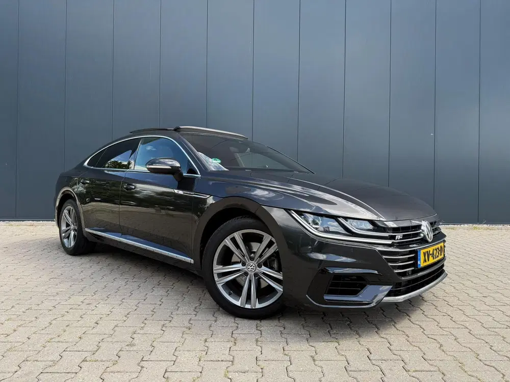 Volkswagen Arteon 1.5 TSI Business R pano uit 2019, foto 10