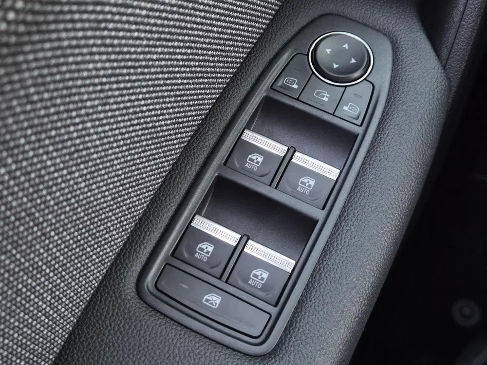 Renault Captur 1.8 E-Tech full hybrid 160 techno uit 2025, foto 13