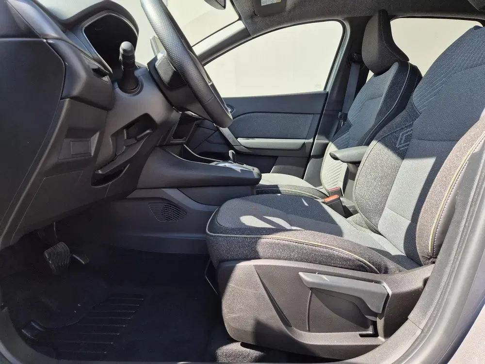 Renault Captur 1.8 E-Tech full hybrid 160 techno uit 2025, foto 6