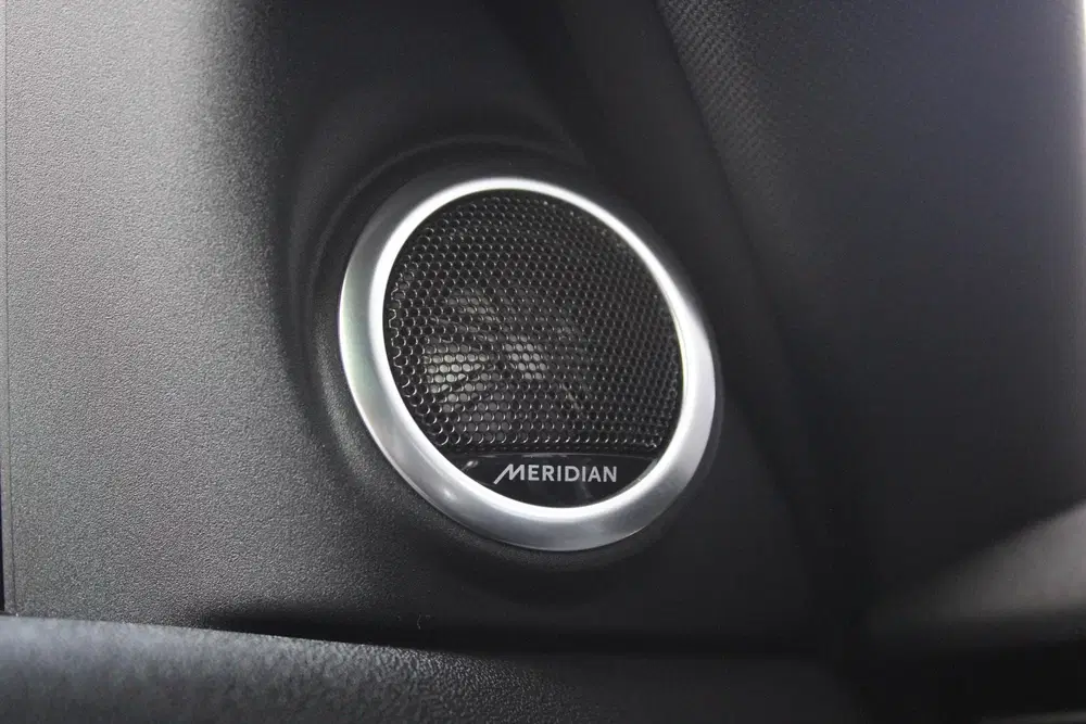 Land Rover Range Rover Evoque P300e Dynamic SE uit 2024, foto 13