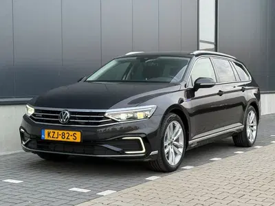 Volkswagen Passat Variant 1.4 TSI PHEV GTE IQ Trekhaak VT uit 2020