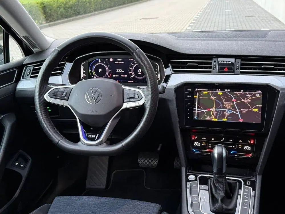 Volkswagen Passat Variant 1.4 TSI PHEV GTE IQ Trekhaak VT uit 2020, foto 13