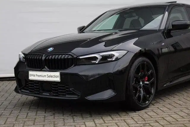 BMW 3-serie 330i xDrive M Sport Automaat uit 2026, foto 13