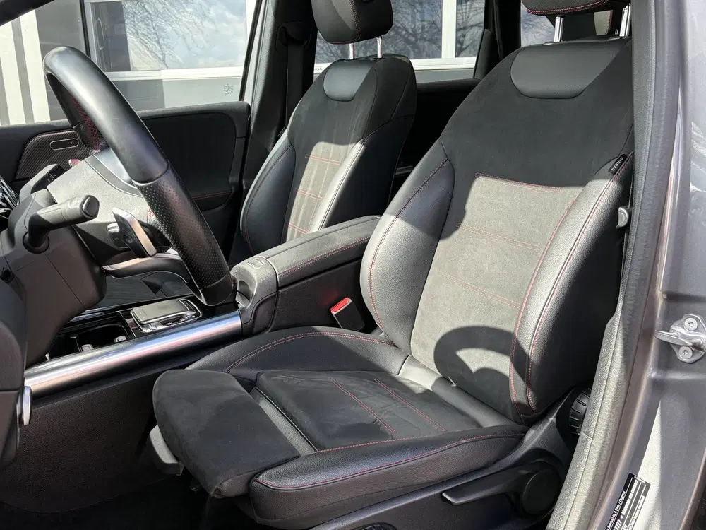 Mercedes-Benz B-Klasse 200 Business Solution AMG Automaat uit 2019, foto 11