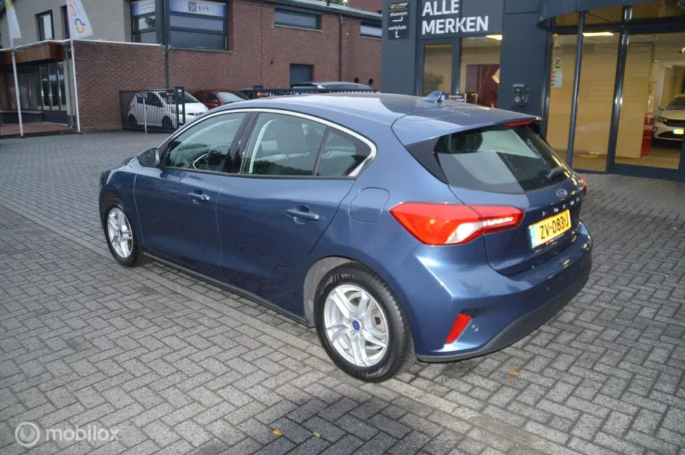 Ford Focus 1.0 EcoBoost Trend Edition uit 2019, foto 4