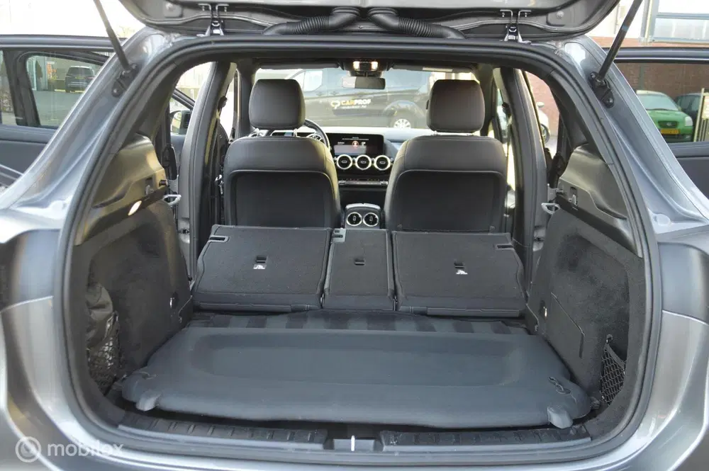 Mercedes-Benz GLA Mercedes GLA-klasse 250 e Luxury Line INCL uit 2023, foto 12