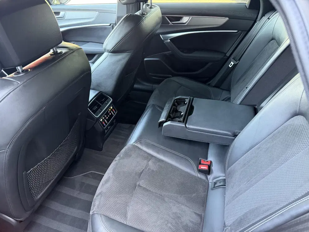 Audi A6 55 TFSI quattro S edition VOL OPTIES uit 2020, foto 13