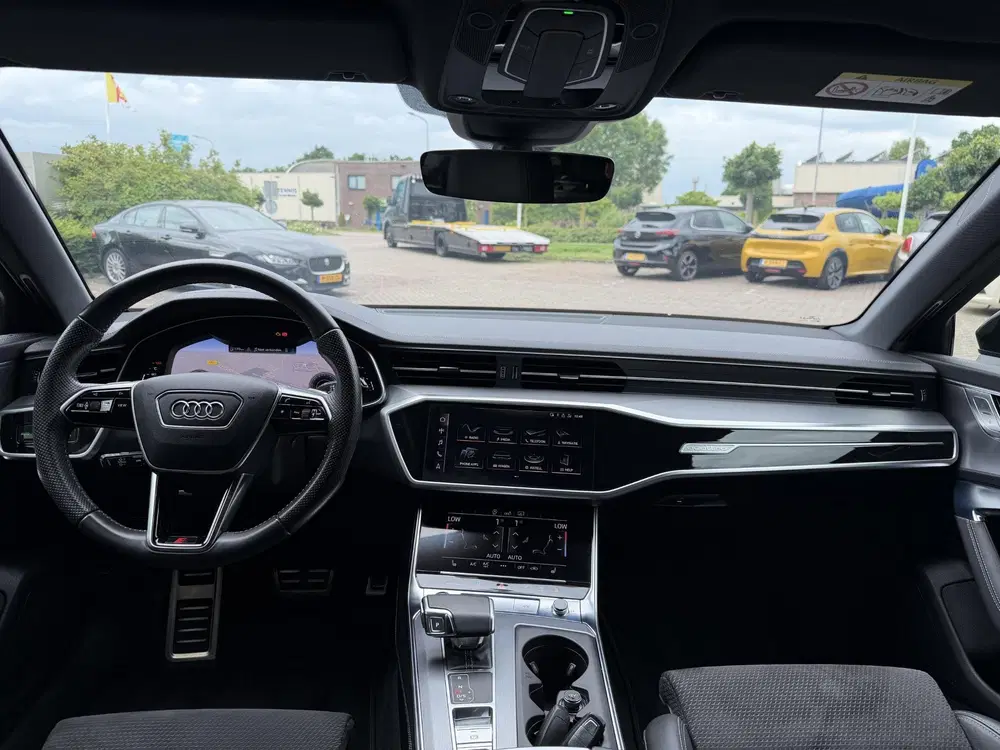 Audi A6 55 TFSI quattro S edition VOL OPTIES uit 2020, foto 2