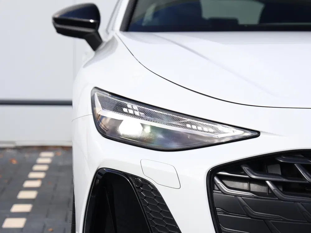 Audi A6 2.0 e-hybrid quattro S edition Competition uit 2025, foto 14